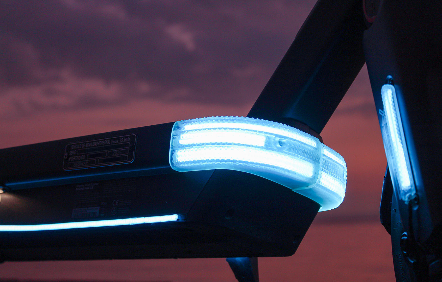 aLight MAX - Ultra bright ambient lights for Segway MAX G3